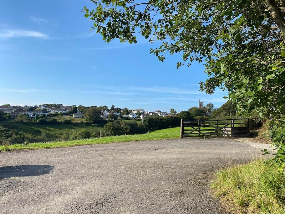 Bungalow In Pillaton Saltash Bagian luar foto