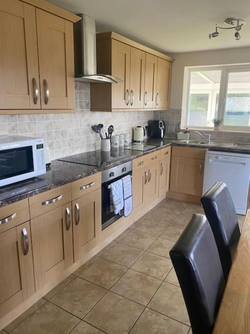 Bungalow In Pillaton Saltash Bagian luar foto